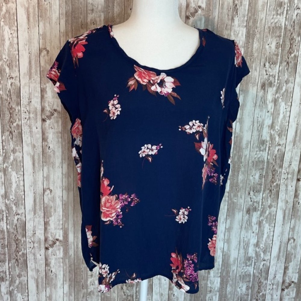 Liz Claiborne Blue Floral Short Sleeve Blouse size XL